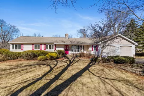 35 Rosewood Dr, Vernon, CT 06066