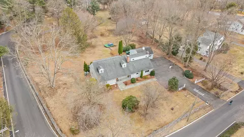 267 Fillow St, Norwalk, CT 06850