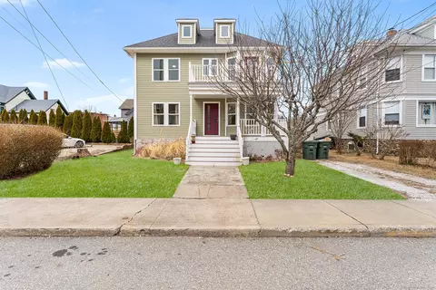 10 Latham St, Groton, CT 06340