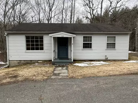439 Washington Rd, Woodbury, CT 06798