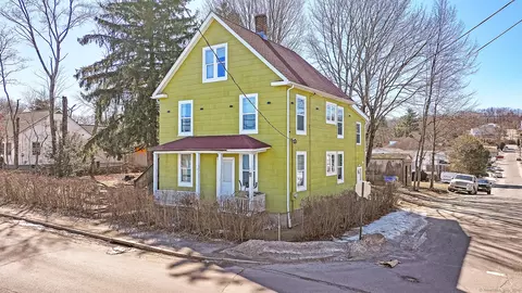 145 Oakville Ave, Waterbury, CT 06708