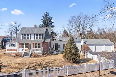 6 Maple Ave, Shelton, CT 06484