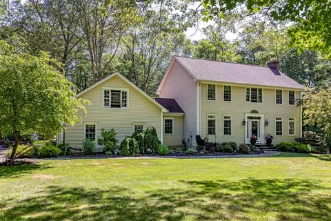 172 Stilson Hill Rd, New Milford, CT 06776