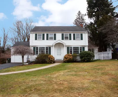43 Tunxis Rd, West Hartford, CT 06107