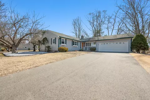 125 Davis Rd, East Hartford, CT 06118