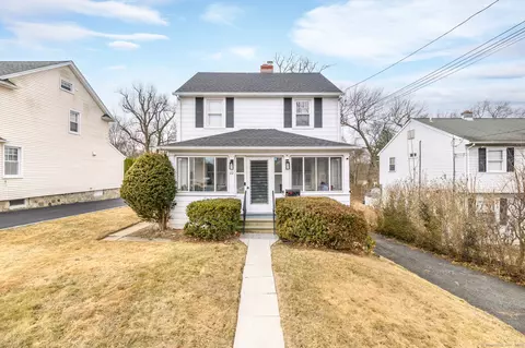 22 Birchwood Rd, Stamford, CT 06907