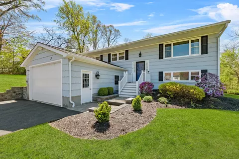 3 N Pleasant Rise Rise, Brookfield, CT 06804