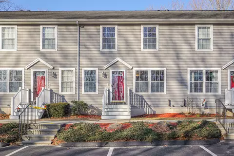 10 Cathcart Dr #9, Griswold, CT 06351