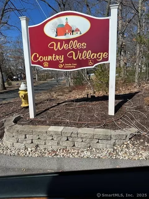 411 Lady Bug Ln #411, Vernon, CT 06066