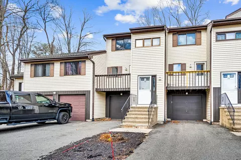 12 Oak Forest Dr #12, Manchester, CT 06042