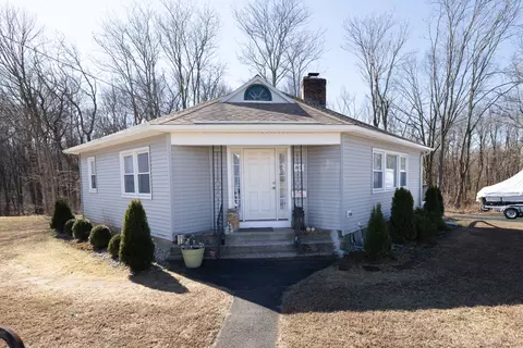 85 Twining St, Bristol, CT 06010