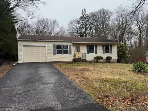 40 Williams Dr, Prospect, CT 06712
