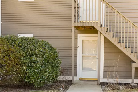 53 Brushy Plain Rd #8A, Branford, CT 06405