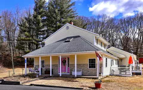 42 School St, Terryville, CT 06786