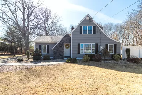 46 East St, Southington, CT 06489