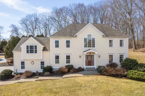 46 Kelsey Springs Dr, Madison, CT 06443