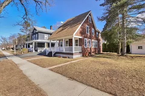 435 Broad St, Meriden, CT 06450