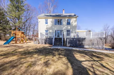 391 Gillette Rd, New Hartford, CT 06057