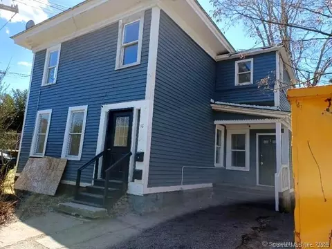 61 Mountain St, Willimantic, CT 06226