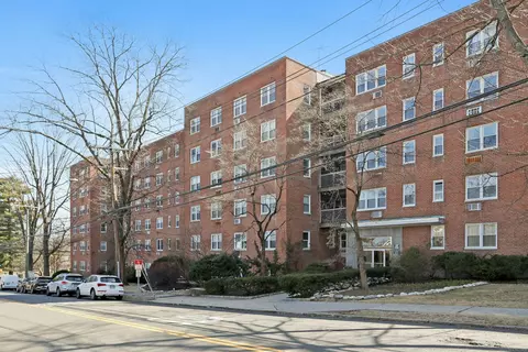 54 W North St #404, Stamford, CT 06902