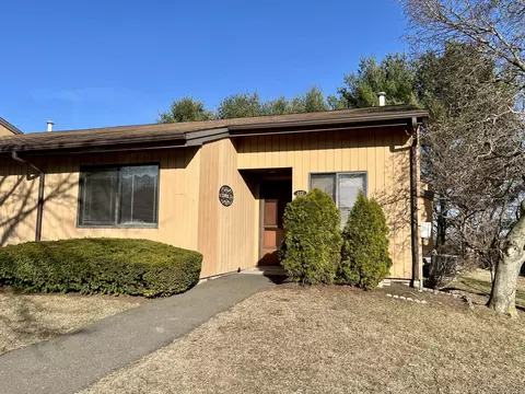 412 Asbury Rdg #412, Shelton, CT 06484