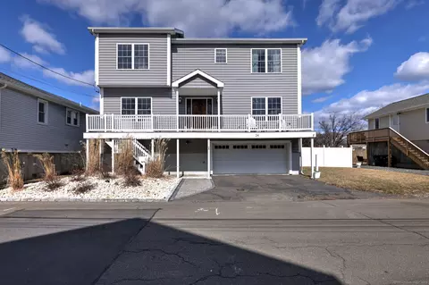 34 Morehouse Ave, Milford, CT 06460