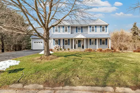 52 Secret Hollow Rd #52, Monroe, CT 06468