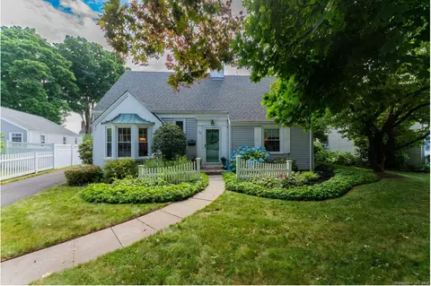 170 Webster Hill Blvd, West Hartford, CT 06107