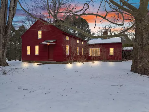 1086 Durham Rd, Madison, CT 06443