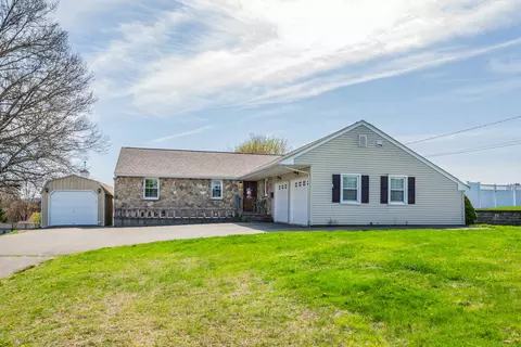 726 Maple St, Rocky Hill, CT 06067