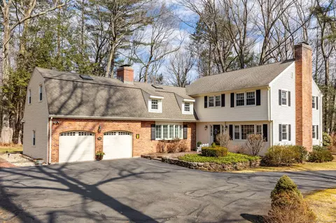95 Stony Corners Cir, Avon, CT 06001