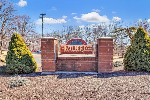 79 Heather Rdg #79, Shelton, CT 06484