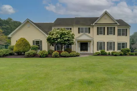 81 Farm Hill Rd, Orange, CT 06477