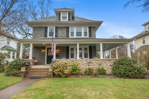 24 Tremont Ave, Stamford, CT 06906