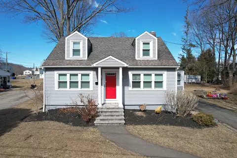 58 Cherry St, Winchester, CT 06098