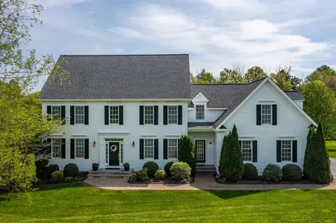 446 Cedar Ln, New Hartford, CT 06057