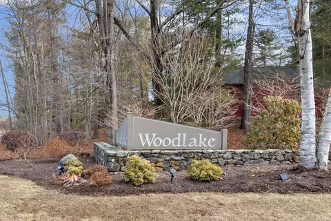 22 Woods Way #22, Woodbury, CT 06798