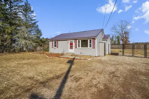 98 Quarry Rd, Granby, CT 06035