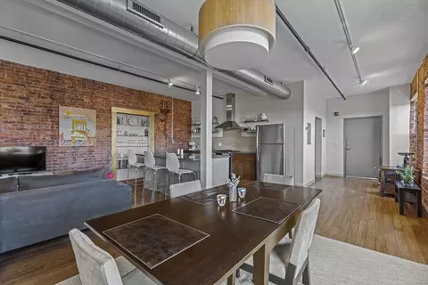 817 Grand Ave #301, New Haven, CT 06511