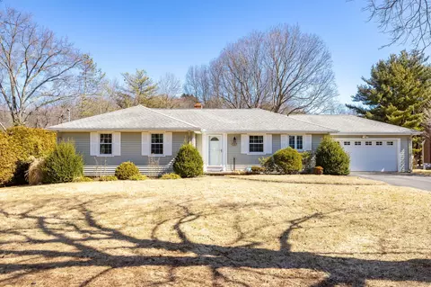 39 Cornwall Rd, New Britain, CT 06052