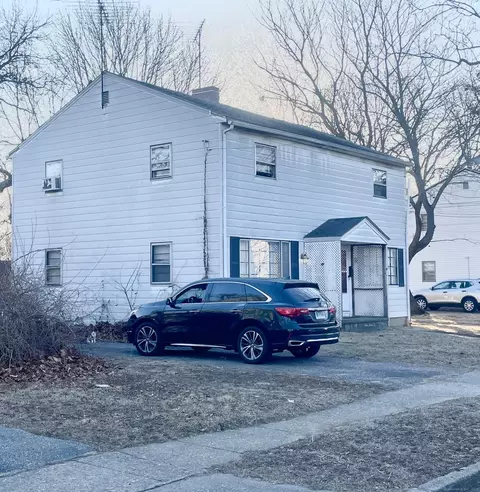 325 Mckinley Ave, Stratford, CT 06615