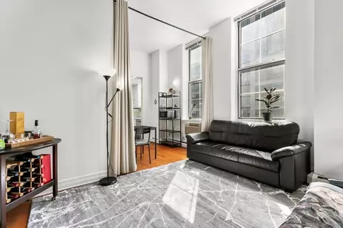 124 Court St #1211, New Haven, CT 06511