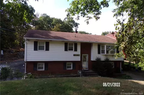65 Harvard Ave, Shelton, CT 06484