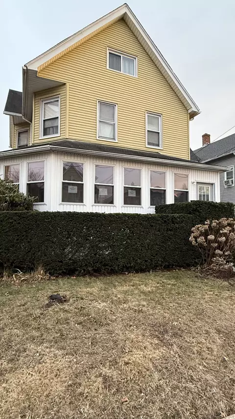 27-29 Eaton St, Hartford, CT 06114