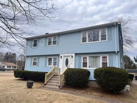 21 Wellwood Cir, Vernon, CT 06066
