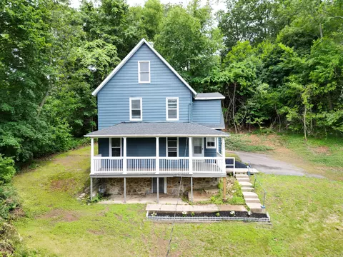 468 Perkins Ave, Waterbury, CT 06704