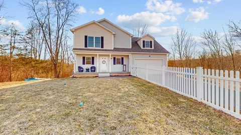 794 Mill St, Berlin, CT 06037