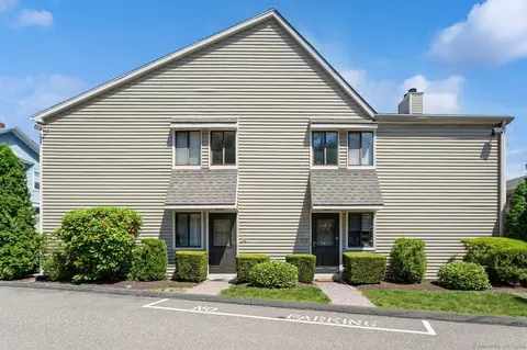 377 Glenbrook Rd #15, Stamford, CT 06906