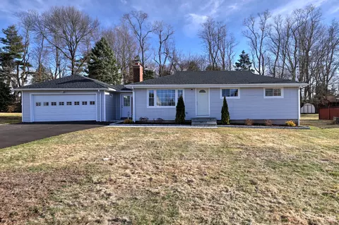 27 Mountain View Dr, Rocky Hill, CT 06067