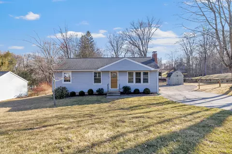 44 Stendahl Dr, Shelton, CT 06484